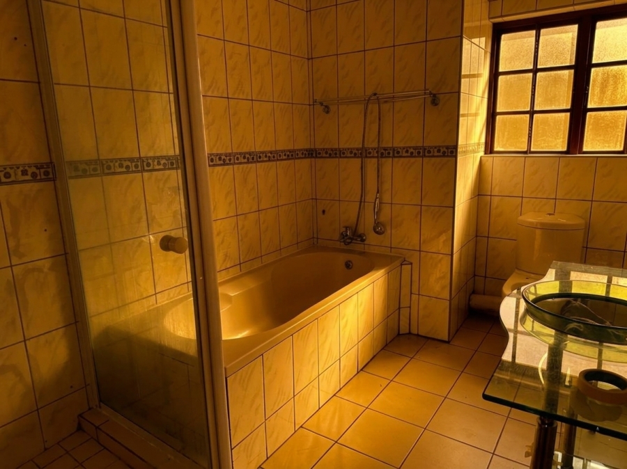 To Let 4 Bedroom Property for Rent in Cashan North West